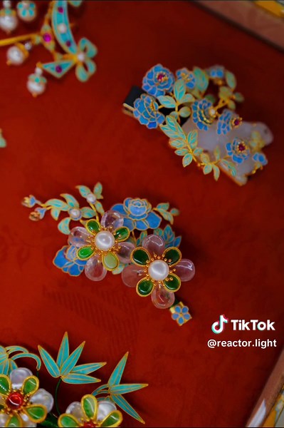 reactor light (@reactor.light)’s videos with original sound - reactor light