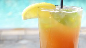 21 spring cocktails to try at top bars, restaurants around Phoenix