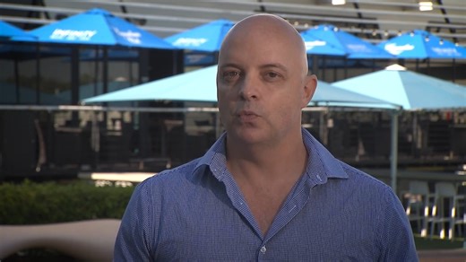 Attracting more visitors to the Territory in the Wet Season - is the aim of a campaign launched today by the Territory Government. Discounts available on airfares and accommodation - but uncertainity on the airport runway upgrades - could throw a spanner in the works. | 9 News Darwin