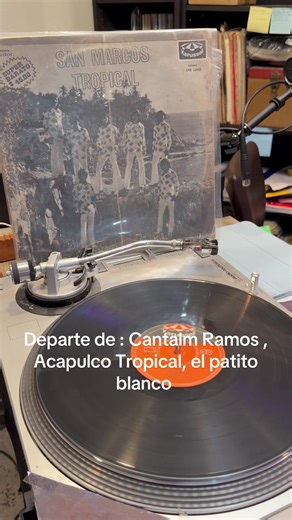 Ramos & Acapulco Tropical: El Patito Blanco