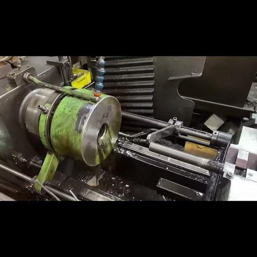 転造ねじ ねじ切り加工