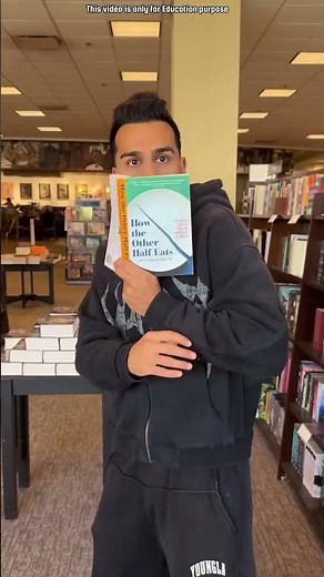 Sees horse-like teeth he immediately becomes frightened 😲