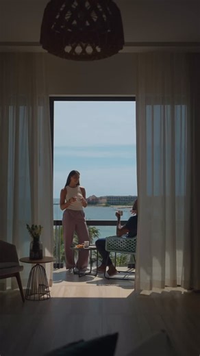 Hilton Hotels & Resorts on Instagram: "At @hiltontulumallinclusive every day feels perfectly balanced 🌴 Enjoy sun filled mornings by the pool or beach, then turn evenings into something unforgettable — dancing or sharing special moments with your child ✨"