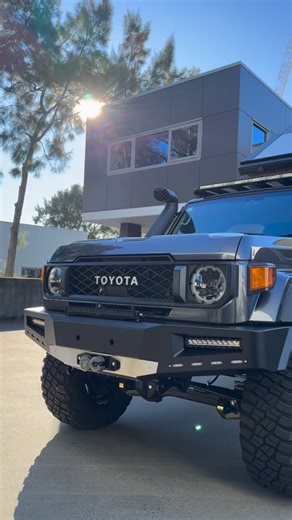 43K views · 5.9K reactions | WORK WORK. A build for a bloke that’s worked his arse off for this.  YouTube vid, build spec sheet and over 80 high res photos available on our website! Simply follow the link in our bio and search through our Recent Builds tab  . #sebuilt #lc79 #v8 #toyota #landcruiser #shannons_engineering #fullvehiclebuild #se #recentbuild #sydney #australia | Shannons Engineering | Facebook