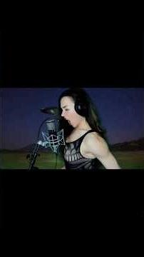 Breaking news: Lauren Hart is Arch enemies new singer