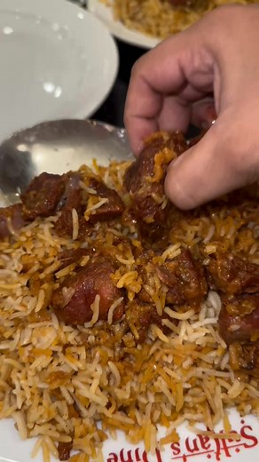 290K views · 4.5K reactions | রাজশাহীতে ভালো মানের কাচ্চি কোথায় পাবেন এবং খেতে কেমন ? #food #foodie | Fight Partner | Facebook