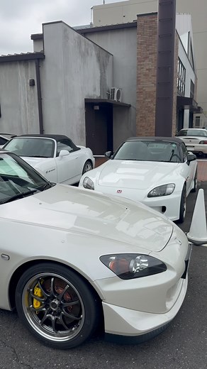 Is white S2000 goated? ASM thinks so 🔥🏁 . . . . . #momohitsthespot #motorsports #automotive #honda #s2000 #hondas2000 #s2k #asm #viral #trackaddict #reels #hondatuning #vtec #jdmcars #motorsport #fblifestyle #ホンダ #ap1 #ap2 #japan #stance #superstreet #speedhunters #timeattack #jdm #cars #voltexracing #volkracing #voltex #attacktheworld | MoMoHitsTheSpot!
