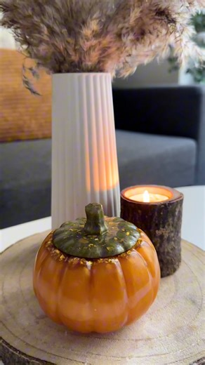 14K views · 157 reactions |  Making a Pumpkin Box with @craft.resin...