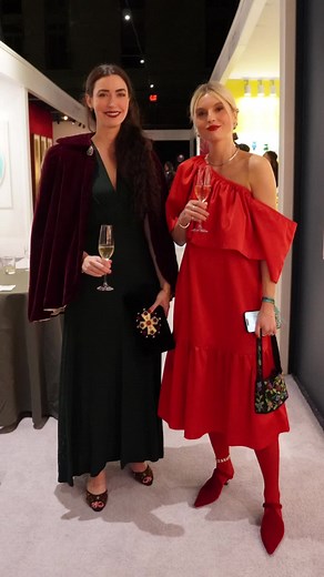 This evening in New York was the Young Collector’s Night of The Winter Show honoring Paul Arnhold and designer Wes Gordon of Carolina Herrera. The dress code theme was jewel box. The cocktail party benefitted East Side House. My favorite look was an all red look with red tights and red kitten heels accompanied by her friend in a fabulous vintage cape. The color red, bows, and colorful tights seemed to be a common theme amongst the women of the evening. #thewintershow #youngcollectorsnight #ladie
