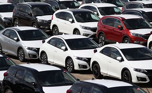 New service for first vehicle registrations wins praise for DVLA