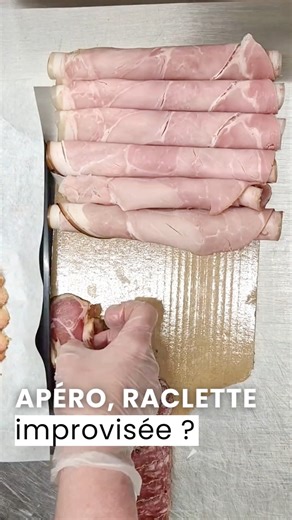 Apéro en vue ? 🎉 Envie d’épater vos convives sans passer des heures en cuisine ? Commandez votre plateau 48h à l’avance et on s’occupe de tout 🍇🥖 Charcuterie locale (jambon de Fécamp), spécialités italiennes, saucissons Roches Blanches … On compose votre plateau selon vos envies ! 📍 À commander directement en magasin 📆 Pensez à anticiper pour le week-end ! | Intermarché Fécamp