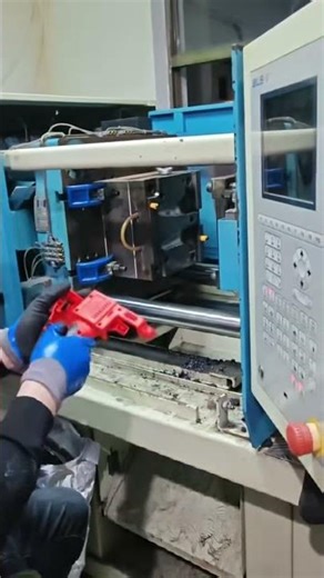 Why Butane Socket Fusion is better for Off-grid Pipe Repairs than Li-ion