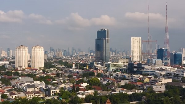 This city is sinking 20 cm every year - and no one can stop it