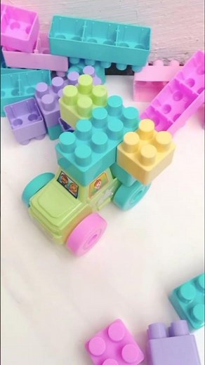 Mini LEGO Assembly That Feels So Good to Watch