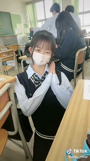 今日も教室でTikTok💕#jk #fjk #jkブランド #高校生 #制服 #06