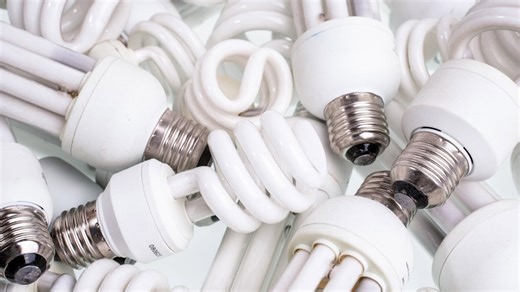 Why you should stop using CFL light bulbs immediately