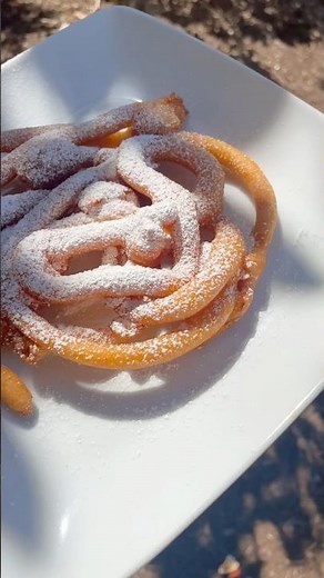 How To Make Funnel Cakes 🔥