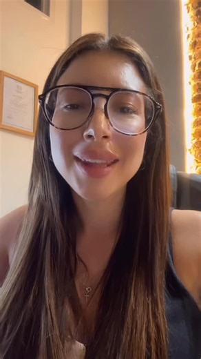 Estudio Juridico Cipolla Paredes & Asoc. on Instagram: "🎙️ Story time legal: cuando te llaman diciendo que te van a embargar… A mi clienta la llamaban todos los días, diciéndole que si no pagaba ya mismo la iban a embargar. Situaciones así generan miedo, pero también desinformación. Por eso, te explico dos conceptos que muchas veces están detrás de estos casos 👇 📌 1️⃣ Novación automática: Es cuando el contrato “se renueva solo” o genera una nueva obligación sin que la persona lo acepte expres