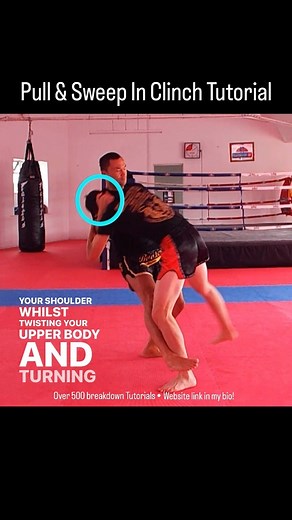 Join the striking coach website for hundreds of Muay Thai breakdown tutorials. For beginners up to advanced fighters, website link is in my bio! #muaythai #muaythaitraining #strikingcoach #nakmuay #kickboxing | Striking Coach