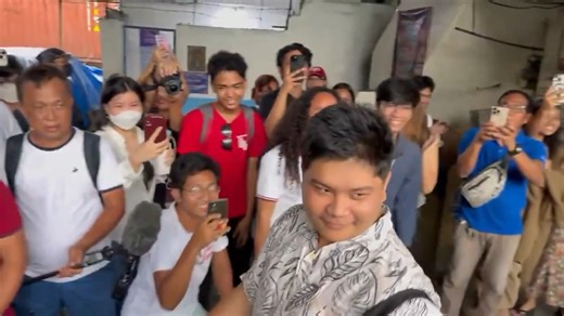 Mattheo Wovi Jose Villanueva has been ordered released on Thursday, September 25, after the Manila RTC granted his petition for bail on multiple charges. During the September 21 protest, he was said to have been part of the UP Diliman contingent and allegedly served as a “security marshal” for the group. In a video circulating online, he was seen raising his hands while being physically handled (dragged, hit, and kicked) by police officers during his arrest in Mendiola. “Hindi po ako nambato or 