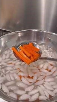 One of the most underrated & important cooking techniques: blanching 🥕🥦| Maddie cooking