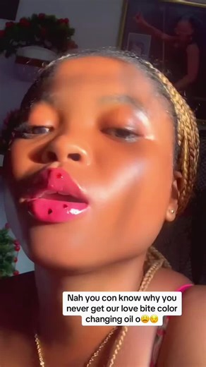 Love bite color changing oil:3k A color changing oil that change to pink and leave pink stain on the lips for hours after wiping it off✅ To place your order👇 Kindly send a message to 070.259.099.28 Instagram: Grace Cosme tics Location:sango ota,we deliver worldwide Training fee:5,000 naira #lipoil #colorchanginglipoil #effective #msgrowthcommunity #julyconsistencywithmsday10 #gracesmetics #gracesmetics #gracesmetics #gracesmetics #lipscarevendorinUK #lipscarevendorincanada #lipscarevendorinUSA 