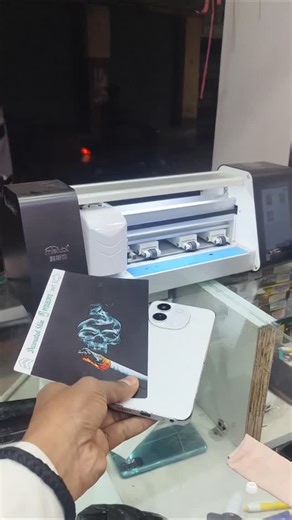 MOBI CARE 📱 on Instagram: "Trending sticker modify ...🥰 To aap log hamare shop pe aa skte h or unique model sticker lgawaa skte h ...🥰 @mobicare_04 #trending #sticker #mobicare_04 #shop"