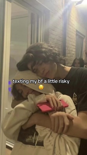 Spicy Texting with Boyfriend: Risky Conversations Revealed