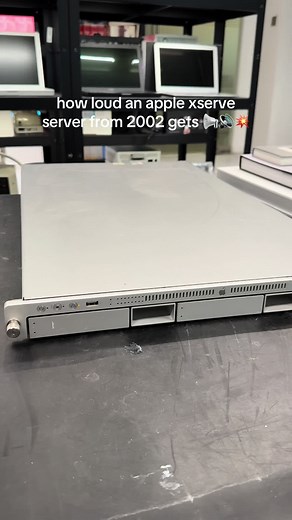 Experience the Loudness of an Apple Xserve Server