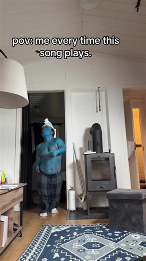 Creative Smurf Dress Up Ideas for Halloween