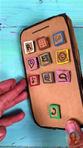 toy cardboard phone 📱