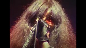 BLITZKRIEG BOP Lyrics - RAMONES | eLyrics.net