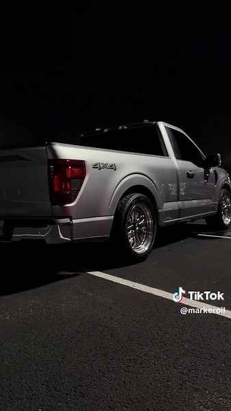 Discover Great Songs for Trucking Enthusiasts