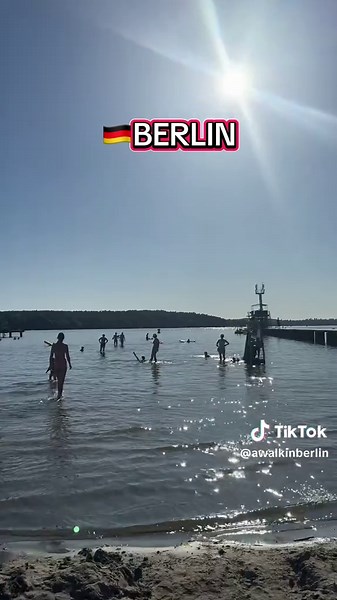 All what you need in this 40 degree weather is going to Strandbad Wannsee 😄 #berlin #berlin2025 #wansee #wansee #wannsee #wannsee🌊 #berlinsummer #sommerinberlin #touristgoals #berlinvibes