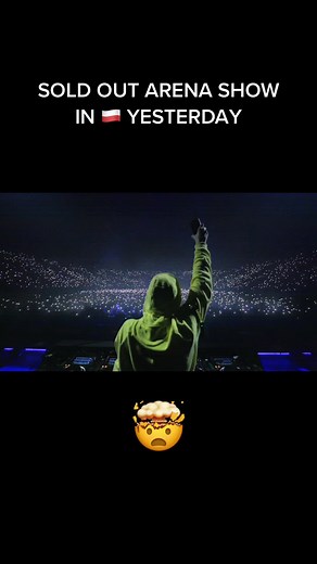 Unforgettable Night at the Walkerverse Tour in Poland