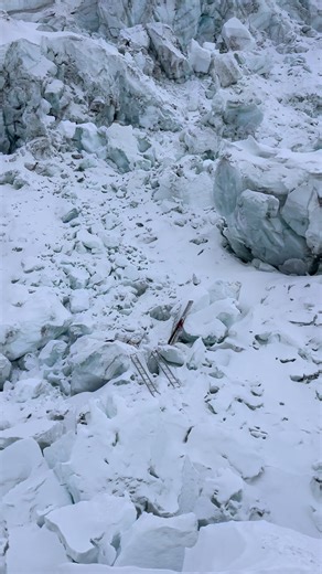 Khumbu Icefall: Everest's Dangerous Passage