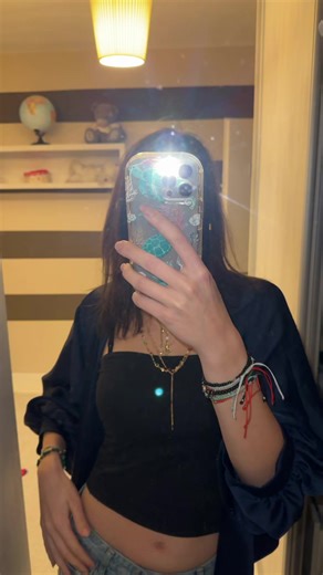 anastasija (@anastasija_________)’s videos with Right Here - Chase Atlantic