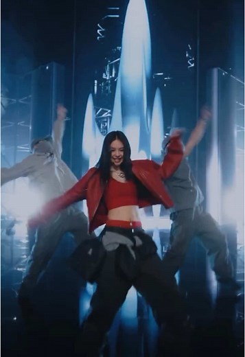 Experience Jennie's Official Live Performance Now