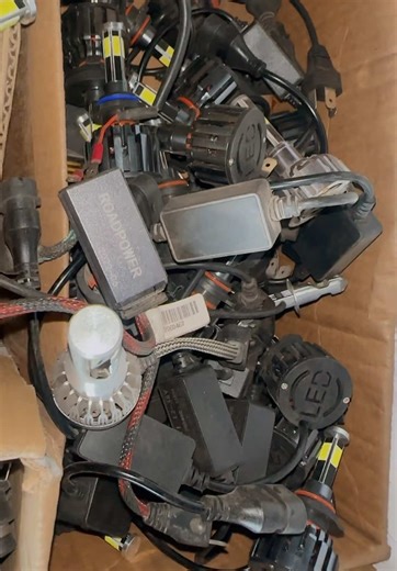 Searching for the perfect car bulbs? Look no further! We offer a fantastic range, including LED, xenon, 9005, and H4 options. Brighten up your ride and enhance your visibility on the road! #spareparts #exjapan #carbulbs