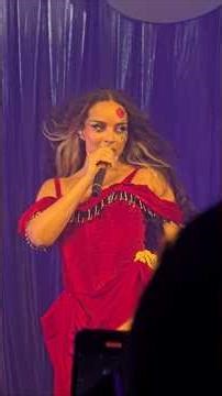 Jade - Midnight Cowboy live at the That's Showbiz Baby! Tour, Toronto (February 23, 2026)