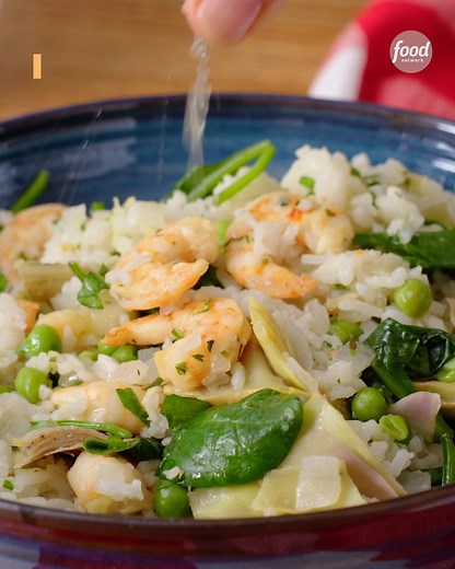 Dump everything into the pan for the easiest ever lemon shrimp scampi dinner! 🍋 Get the recipe: https://foodtv.com/49d1M8t. | Food Network