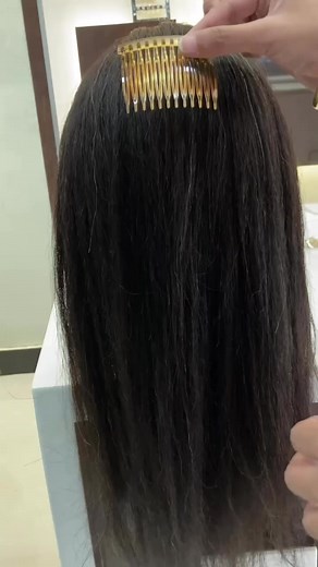 11M views · 184K reactions | How to wear back comb/ side comb ✅For order dm or WhatsApp at 7218787387Follow for more @rathi_emporium47 ..#hairstyles #tutorial #reels #reelkarofeelkaro #reelitfeelit #hairaccessories #accessories #backcomb #sidecomb #weddinghairstyles #recent4recent #hairstyletutorial #howtowear #easytowear #followformore #supportsmallbusiness #smallbusiness #ordernow | Rathi Emporium | Facebook