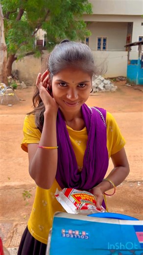 Prabhas Geeta on Instagram: "ಗೀತಾ ಸುಂದರವಾಗಿದೀನಿ ಅಂಕೋಡಿದಾಳೆ 🤷‍♂️🙆‍♀️😜😂🤣 #couplevideos #coupletrending #couplejokes #couplecomedy #couplenewcontentvideo #coupleshorts #couplenewshorts #gangavathiyoutuber #gangavathicouple #uttarakarnatakacomedy #bengalore #bengaluru #trending #kannadacomedy #india #public #kannada #comedy #prabhasgeetayash New comedy content New kannada comedy New couple videos Kannada trending reel Kannada trending shorts Kannada new jokes Indian new couple Kannada reels Ins