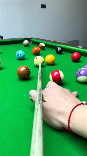 Mastering 8-Ball Pool Techniques in Limited Space