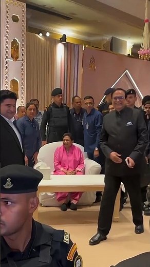 बहेन जी का आल्हा | रविराज बौद्ध ने गाया बहेनजी का आलहा #bahujan #bsp #youtubeshorts #mayawati allha