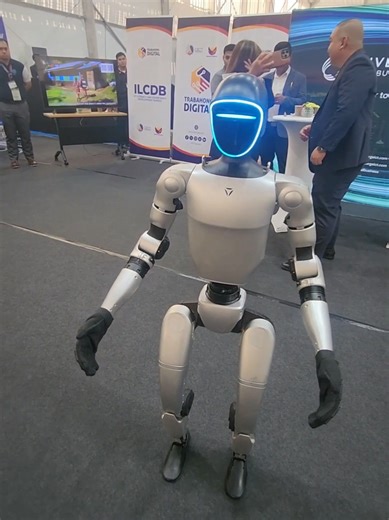 Robots at #PhTelecomSummit2026 #Connectivity #DICT