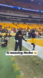 Watch ya head 😂 | Pittsburgh Steelers