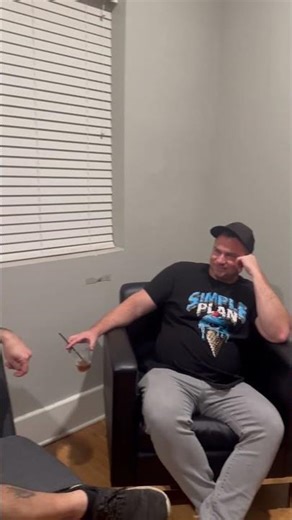 Headbandz in the green room