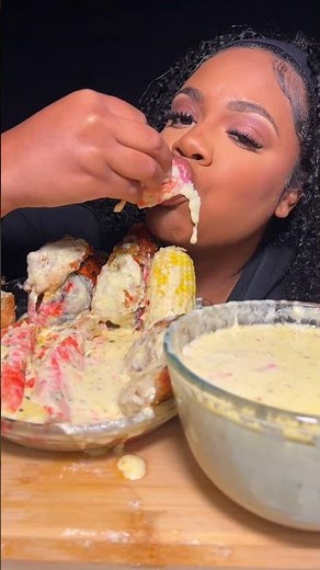 Seafood Boil with Alfredo Sauce 🦞🍤🦀 | Cajun seafood boil recipe, butter garlic sauce, mukbang,