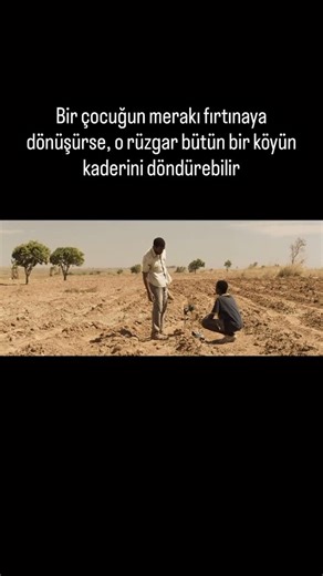 FilmdenBirAn on Instagram: "🎬 Rüzgarı Dizginleyen Çocuk (2019) ⭐ IMDb: 7.6 🎞️ Süre: 113 dakika 🎭 Tür: Dram 🌍 Ülke: Malavi • İngiltere 🌾 Kıtlık, yoksulluk ve umut… Malavi’de yaşayan 13 yaşındaki William Kamkwamba, köyünde başlayan büyük kıtlığa karşı çaresiz kalmaz. Okuduğu bir fen bilgisi kitabından ilham alarak kendi imkânlarıyla bir rüzgâr türbini yapmaya karar verir. Bilgiye olan inancı ve azmiyle, yalnızca kendisi için değil tüm köyü için umut olmaya çalışır. Film, gerçek bir yaşam öykü